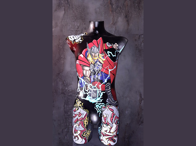 Custom Body Peek-a-Boo Exhibition nhow Milano